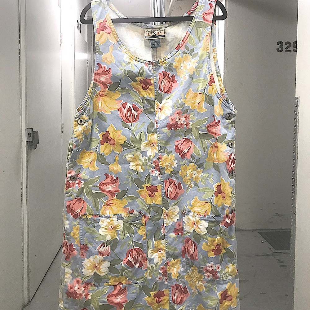 Donated 90s/00s floral Jumper